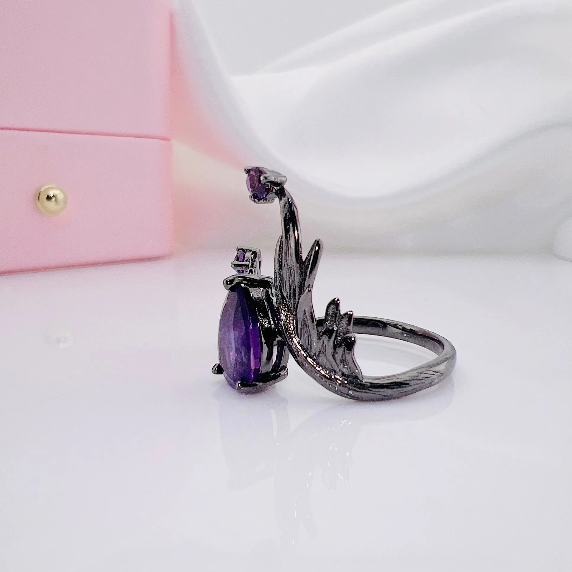 1.43Ct Adjustable Angel's Wing Natural Amethyst Gemstone