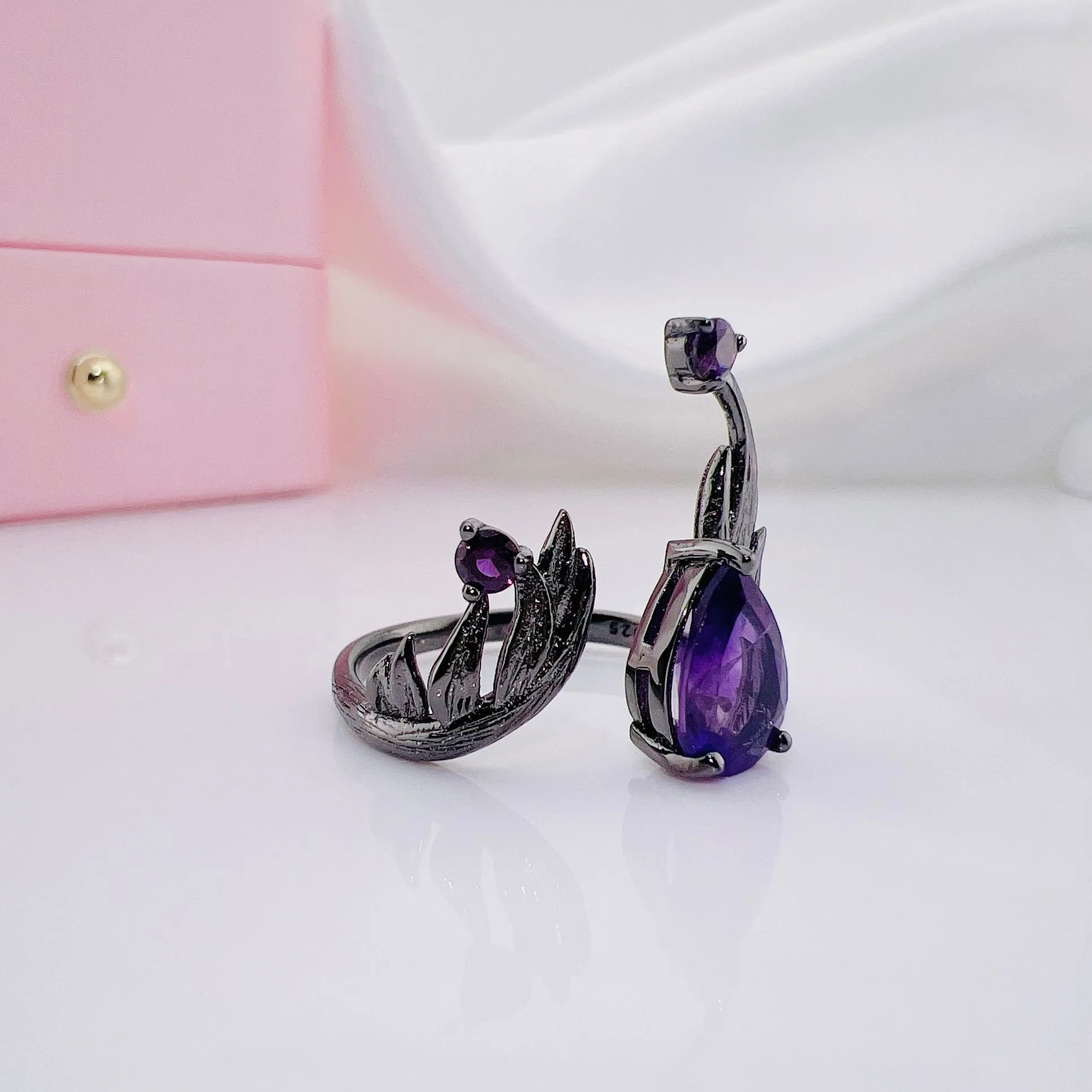 1.43Ct Adjustable Angel's Wing Natural Amethyst Gemstone