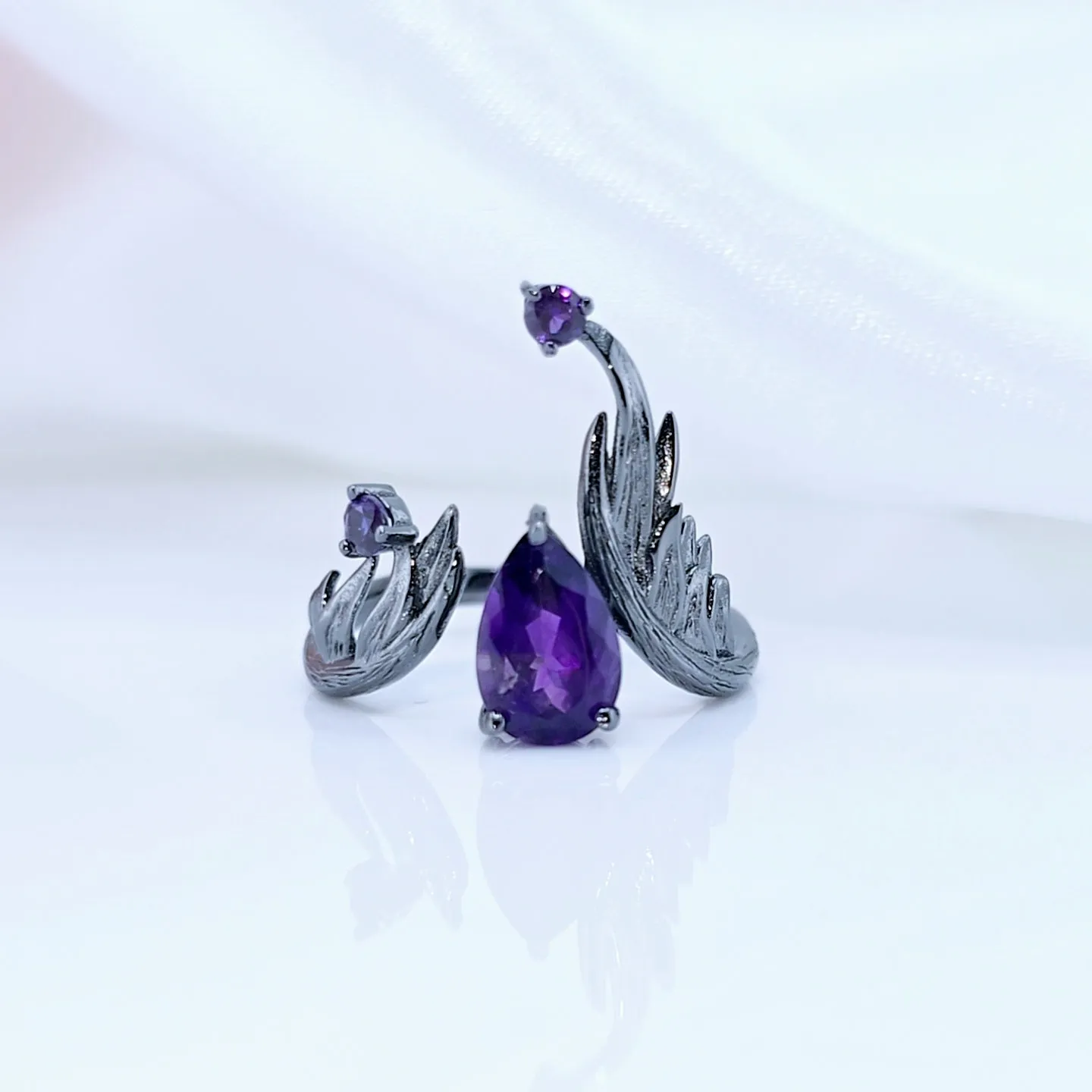 1.43Ct Adjustable Angel's Wing Natural Amethyst Gemstone