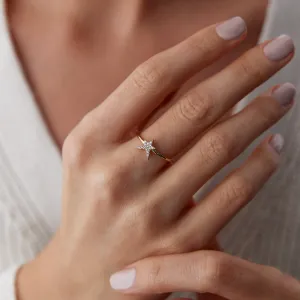 14k Gold Stone Comet Ring