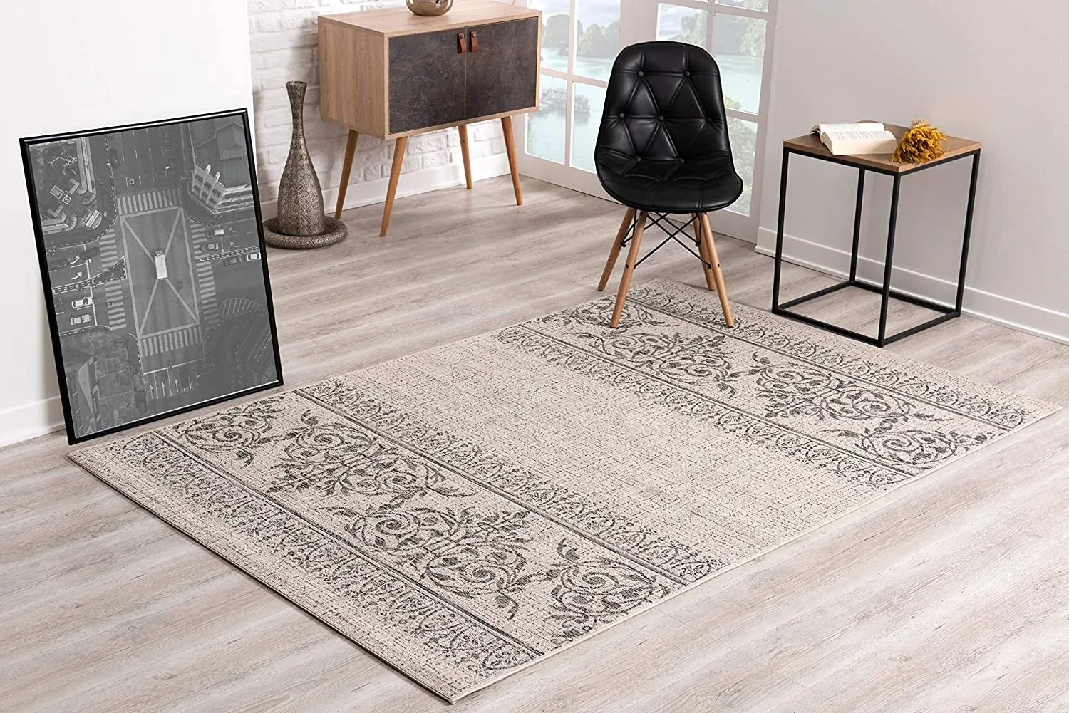 5’ x 8’ Ivory Distressed Scroll Pattern Area Rug