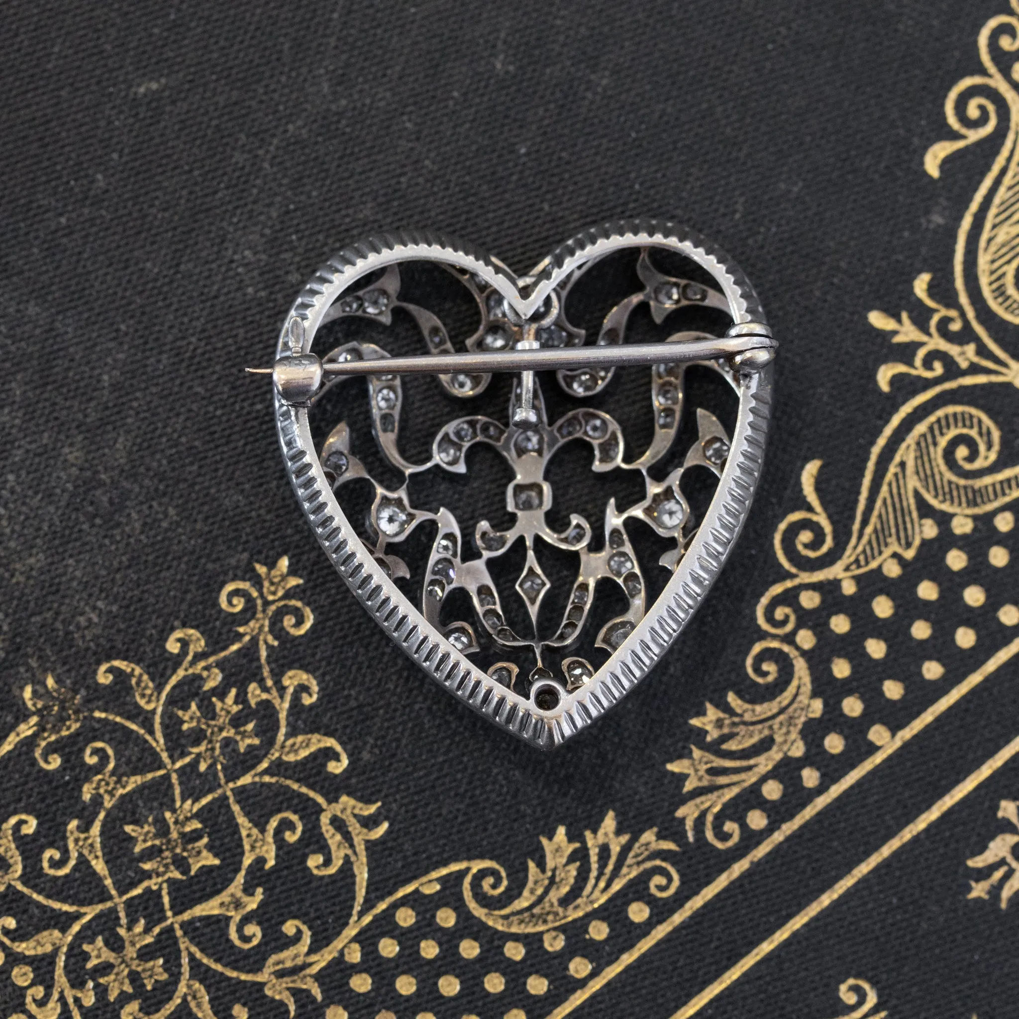 .65ctw Victorian Heart Diamond Convertible Pin/Pendant