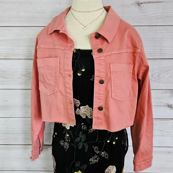Ana Cropped Cotton Jean Jacket in Bohemian Rose Pink Size Medium NWT