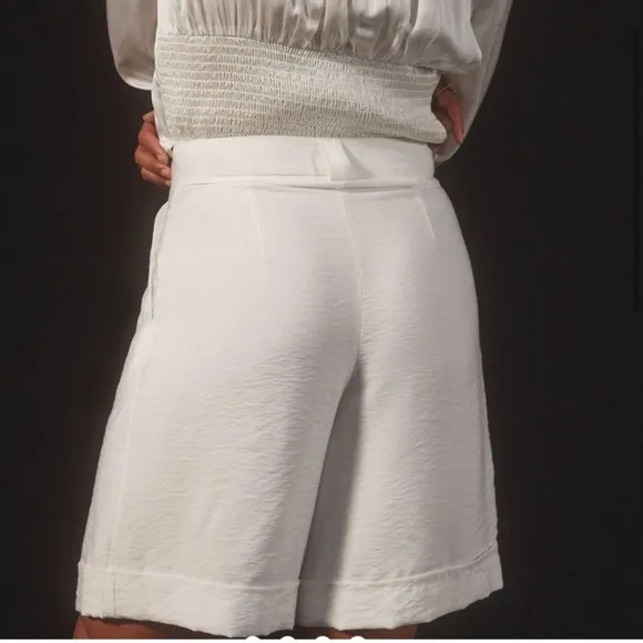 Anthropologie Maeve Day to Evening Shorts size 14 NWOT