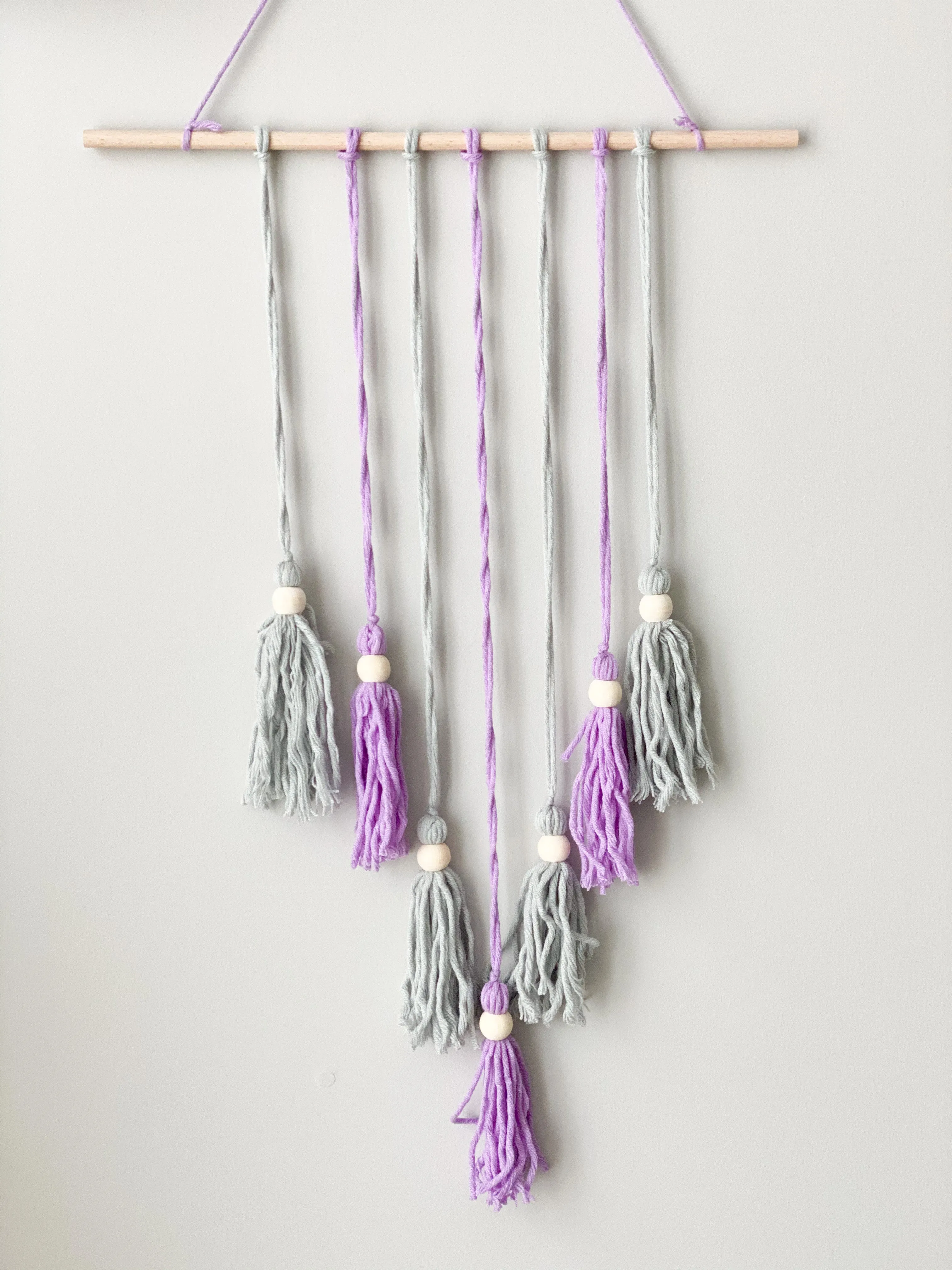 Bohemian Style Home Hangings (Made with Yarn)