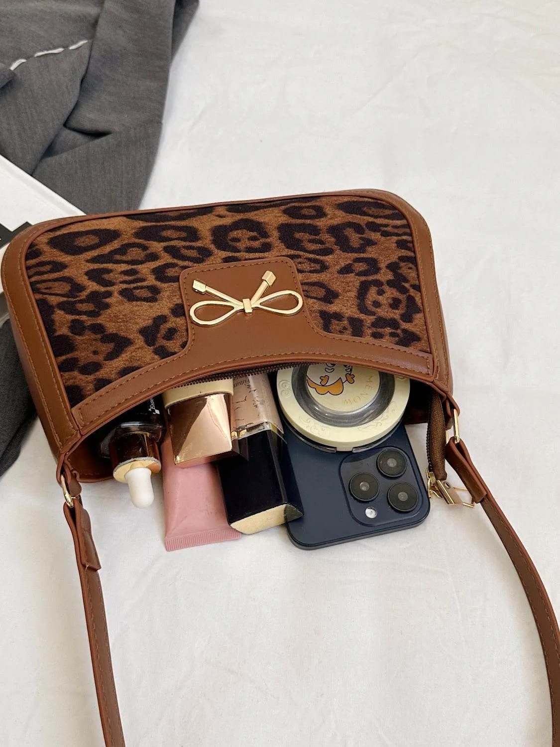 Bow Leopard Handbag