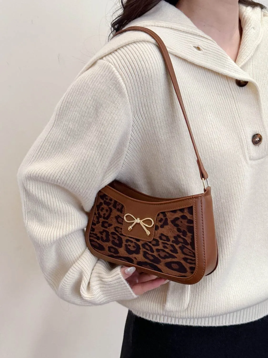 Bow Leopard Handbag
