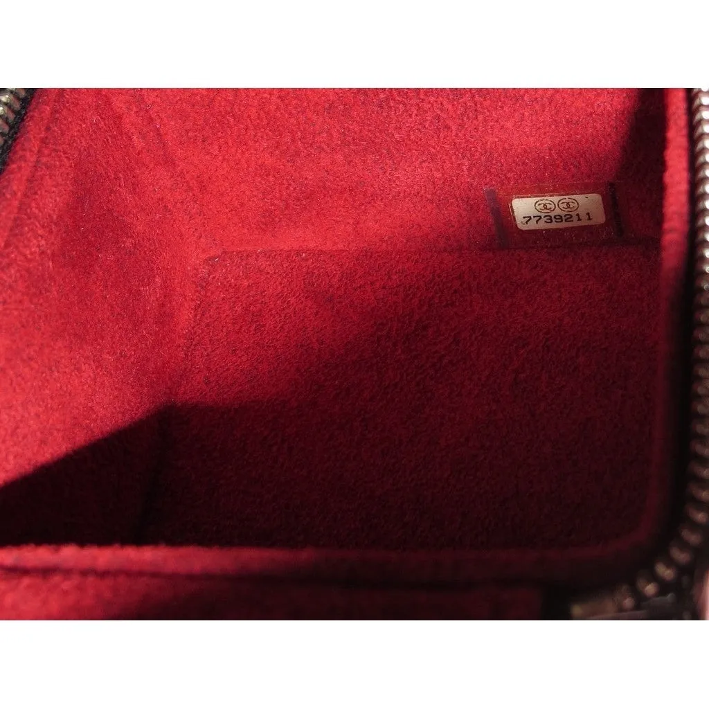 Chanel Black Patent Cube Evening Wristlet Bag Mint!