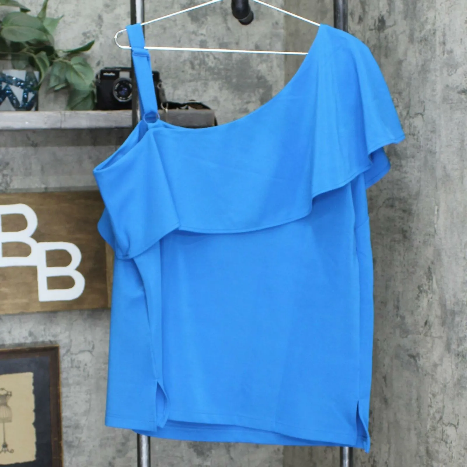 Colleen Lopez Women's Asymmetric Off-Shoulder Flounce Top Ocean 1X