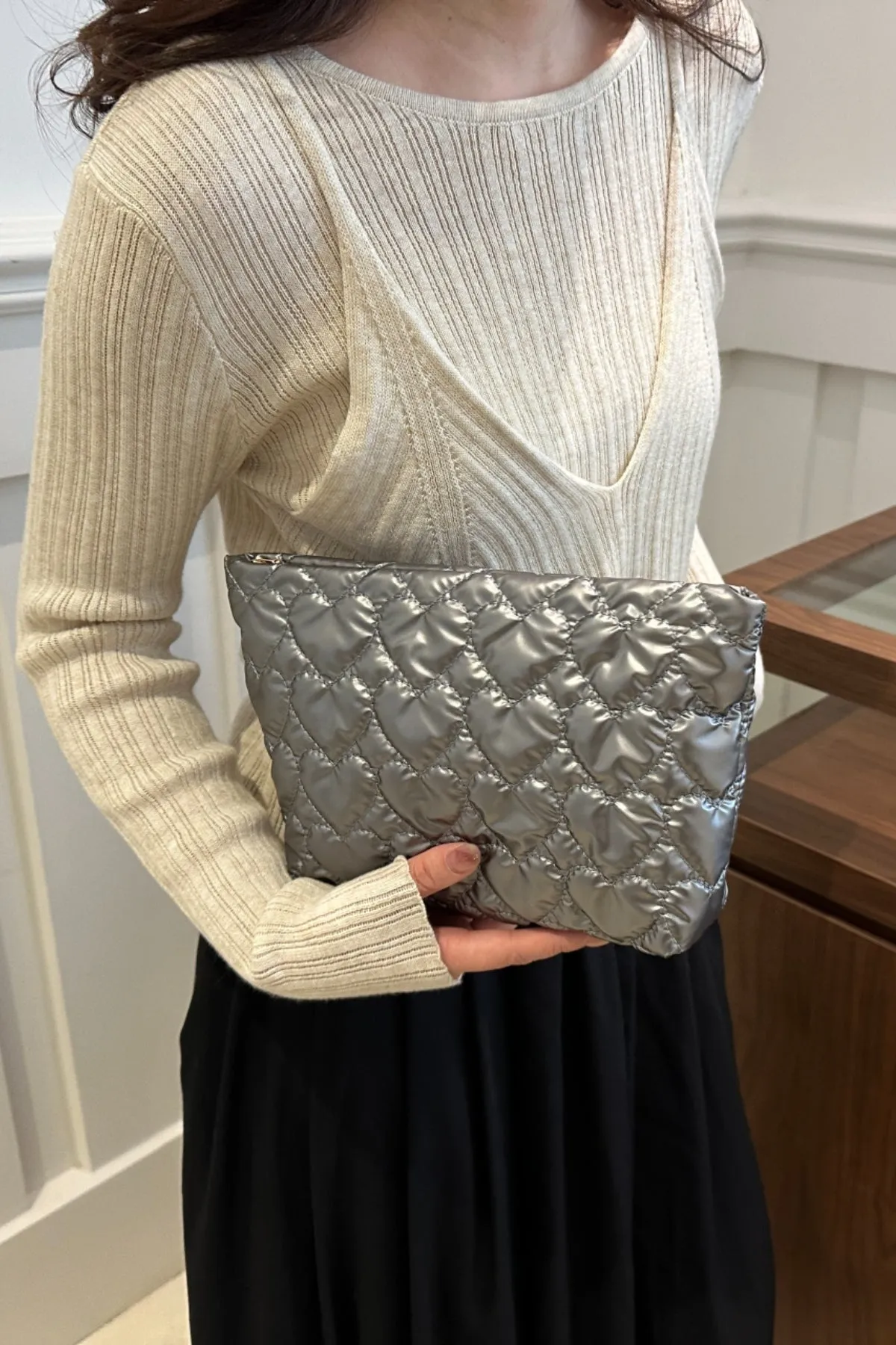 Comfortable Ruched Heart Clutch with Zipper