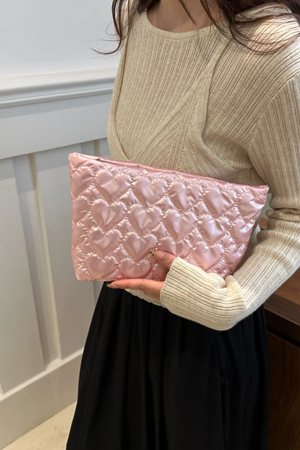 Comfortable Ruched Heart Clutch with Zipper