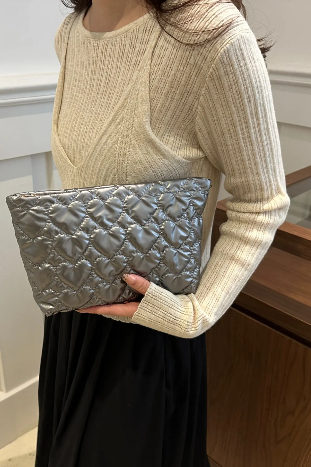 Comfortable Ruched Heart Clutch with Zipper