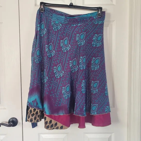 Darn Good Yarn Sari Silk Skirt Wrap One-size Multicolor Tie Front A-line Full