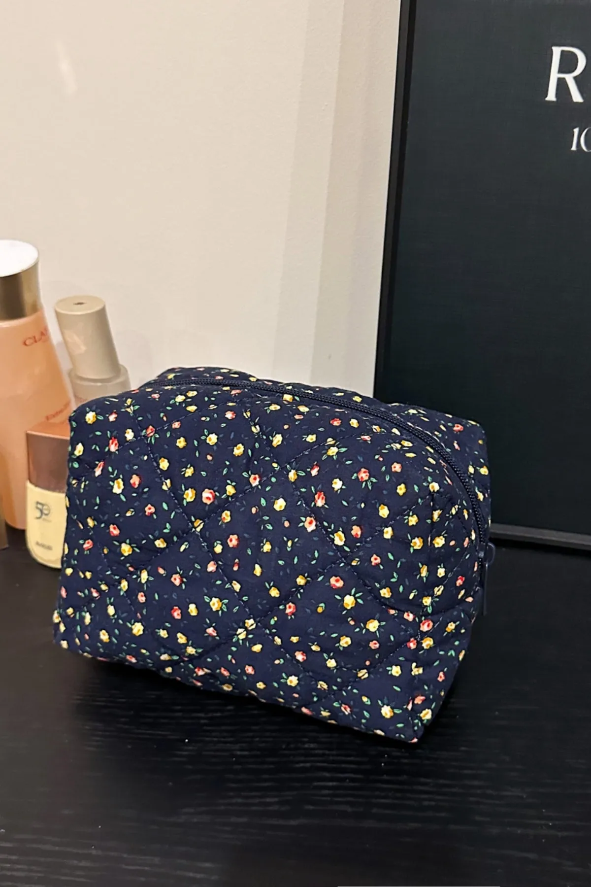 Elegant Floral Quilted Clutch with Plaid Lining