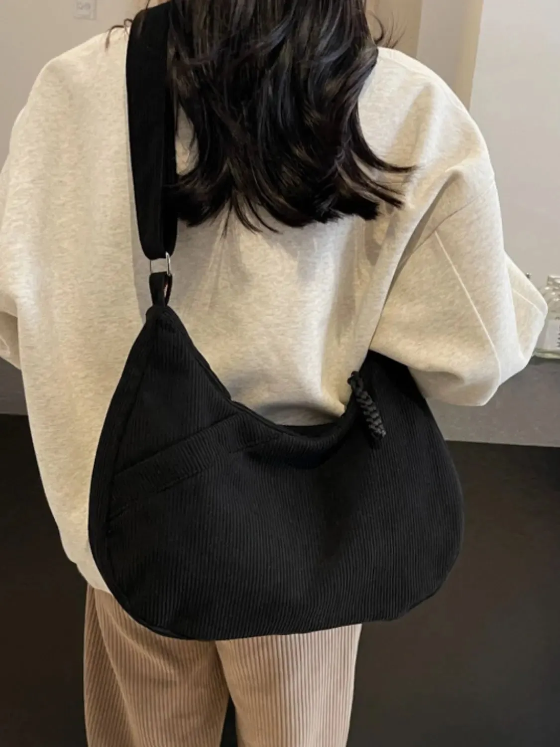 'Ellie' Corduroy Ribbed Shoulder Bag