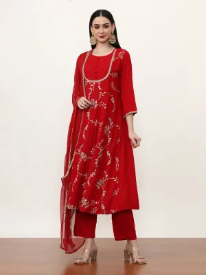 Embroidered Ethnic Motifs Kurta Sets With Poly Chiffon Dupatta