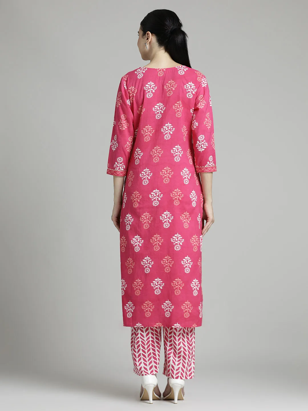 Ethnic Printed Pure Cotton Pink Suit Set