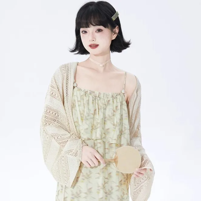 ethnic style off-white short knitted cardigan