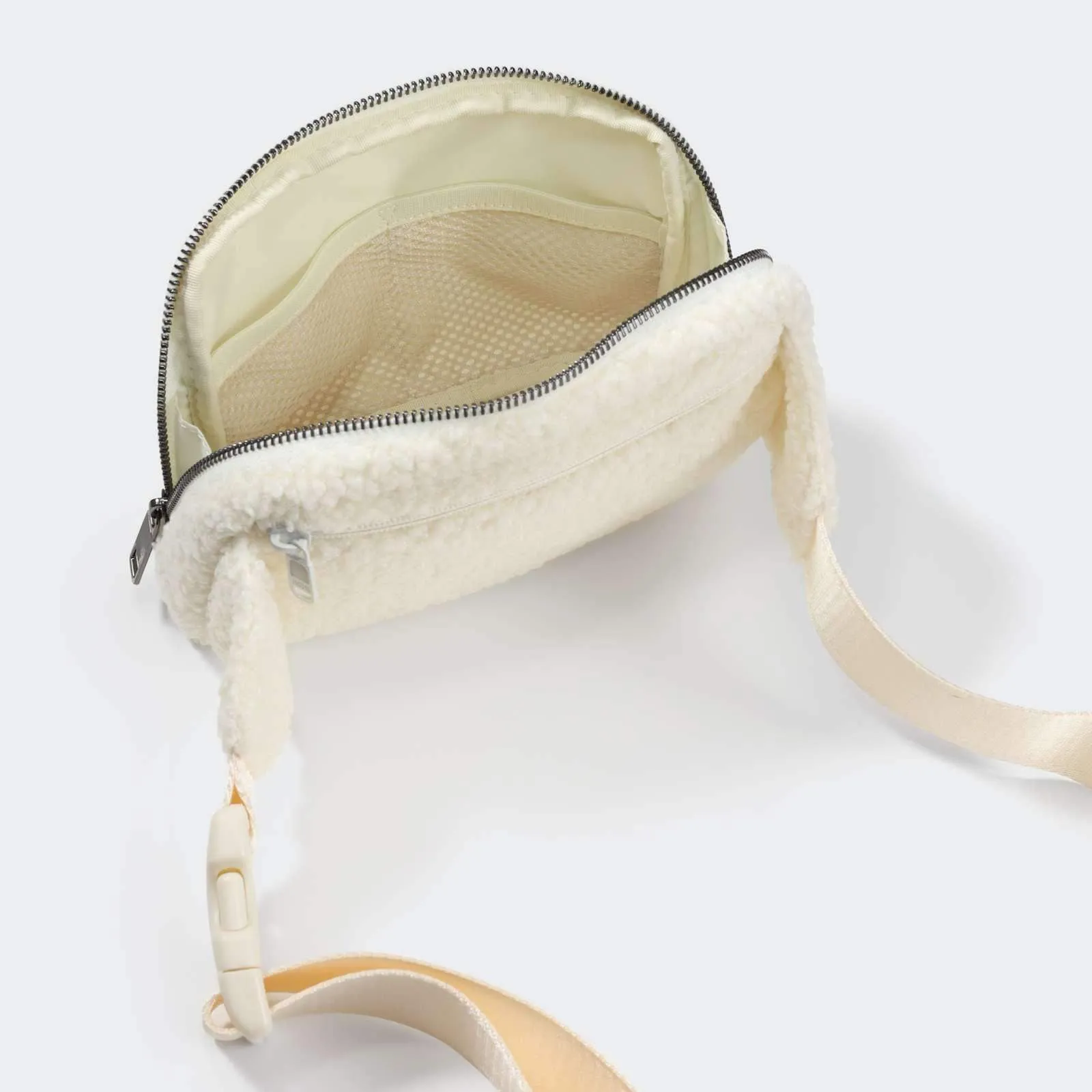 Everywhere Fleece Belt Bag