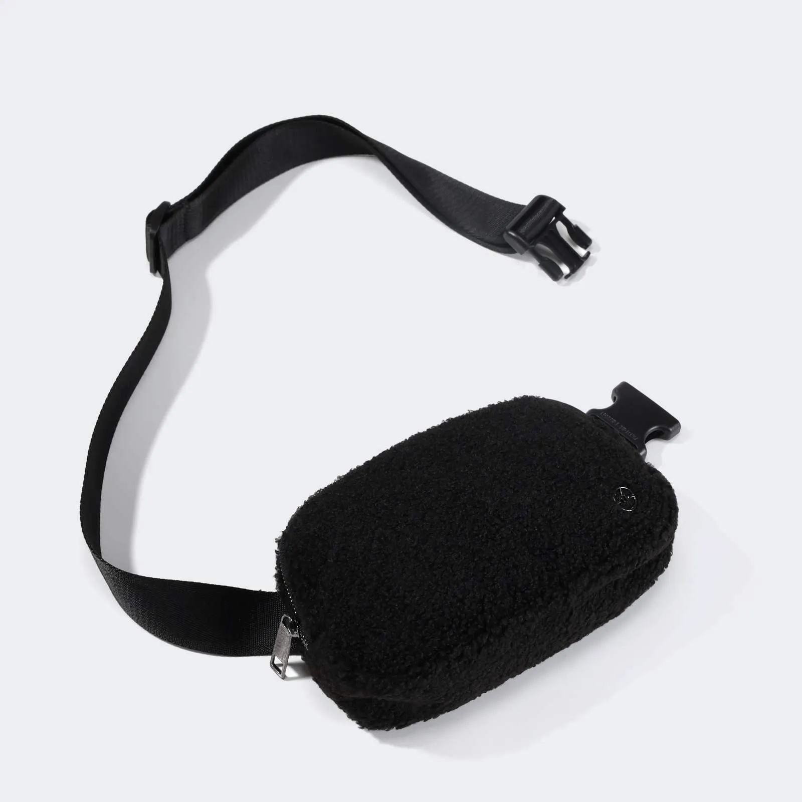 Everywhere Fleece Belt Bag