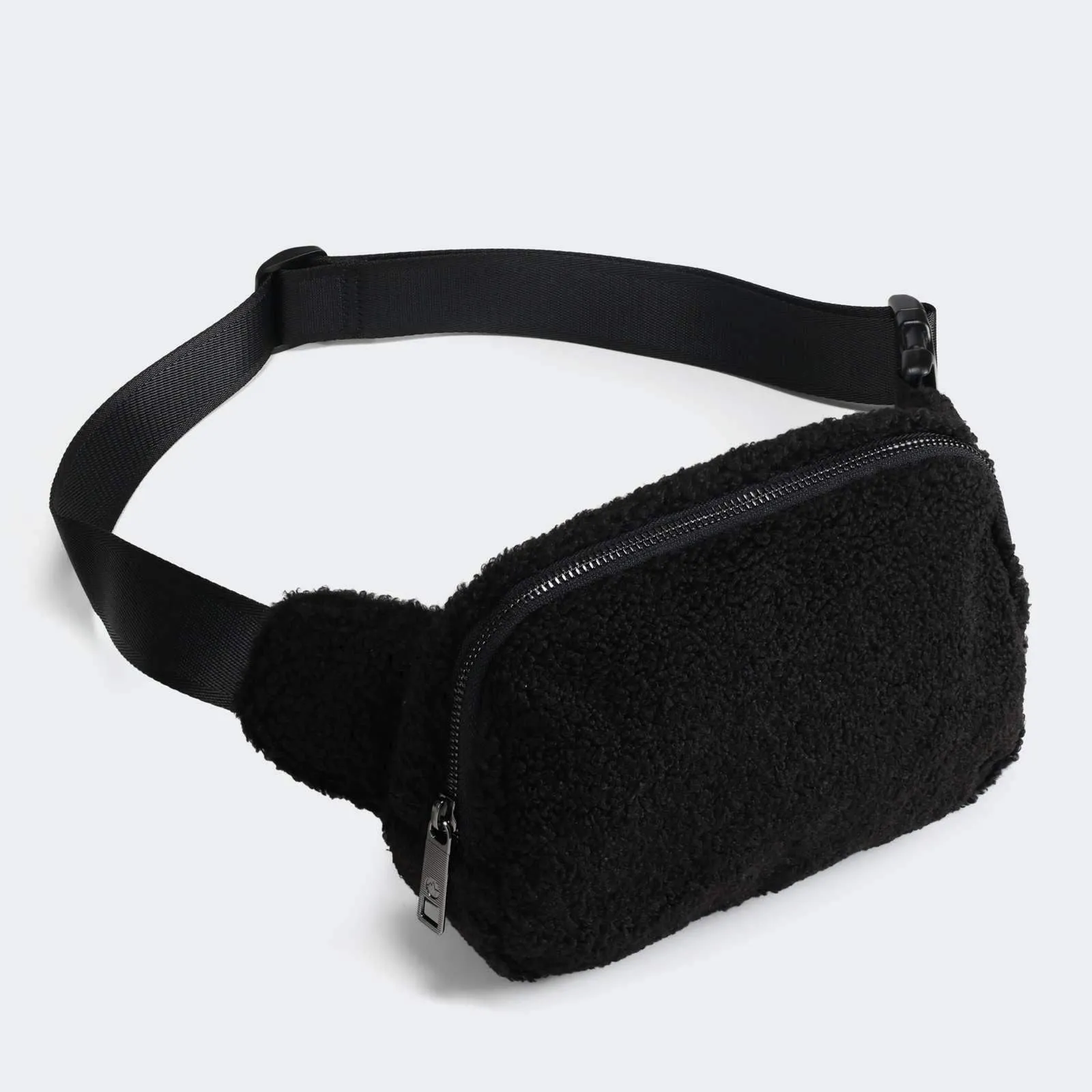 Everywhere Fleece Belt Bag