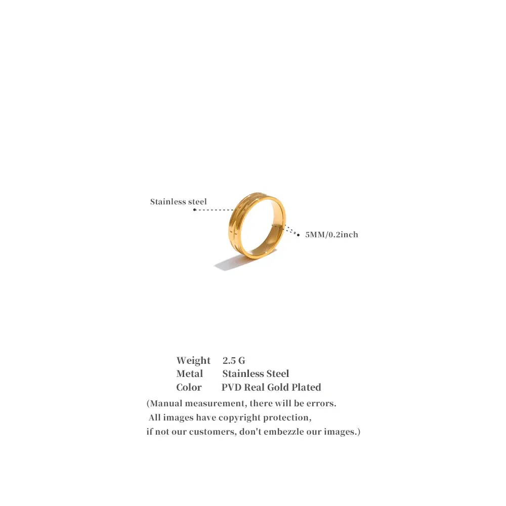 Fiora Carved 18k Gold Band Ring