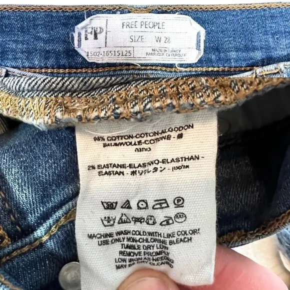 Free People High Rise Great Heights Frayed Bottom Hem Skinny Jeans Size 28