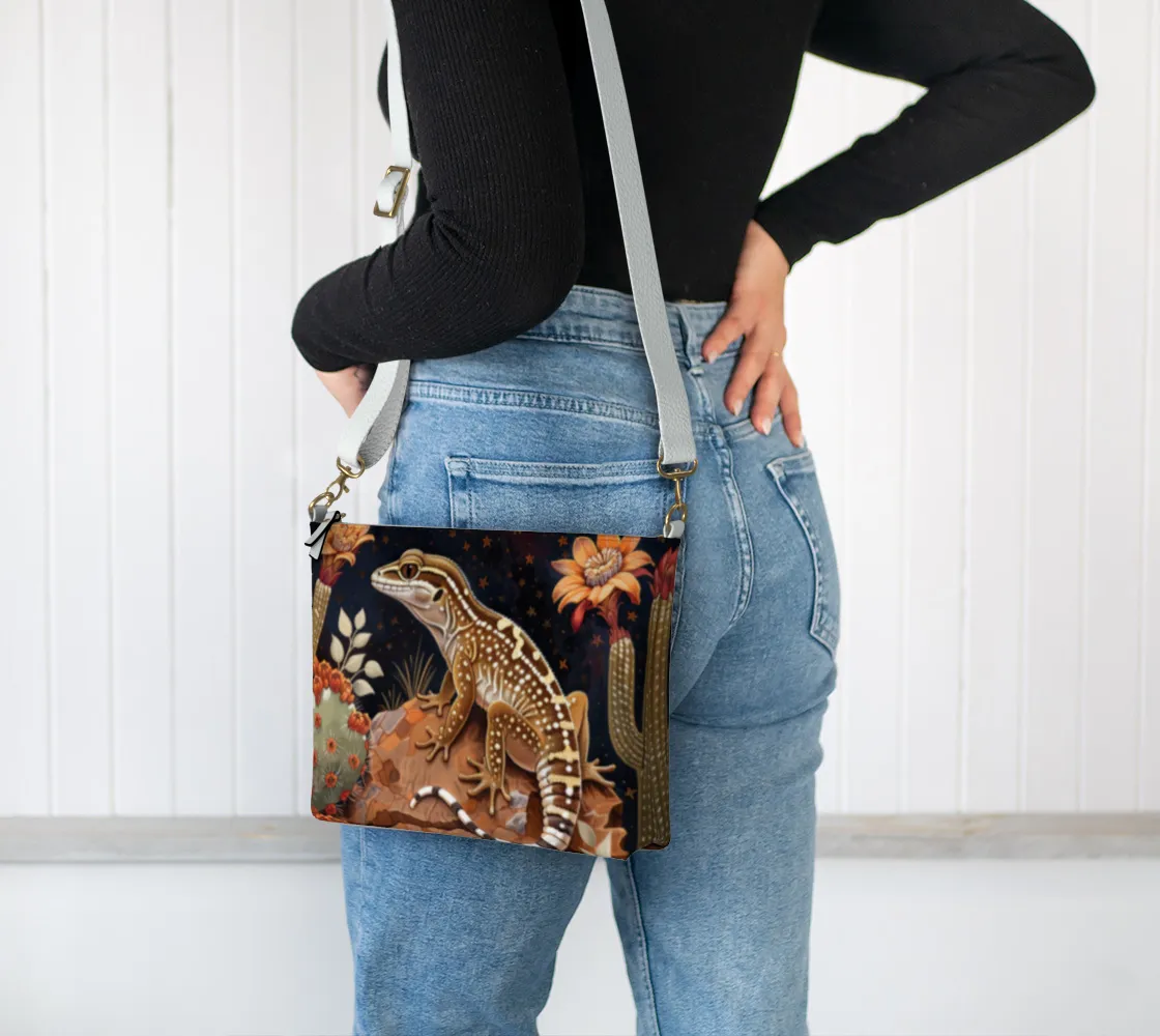 Gecko 22 V. Leather Crossbody