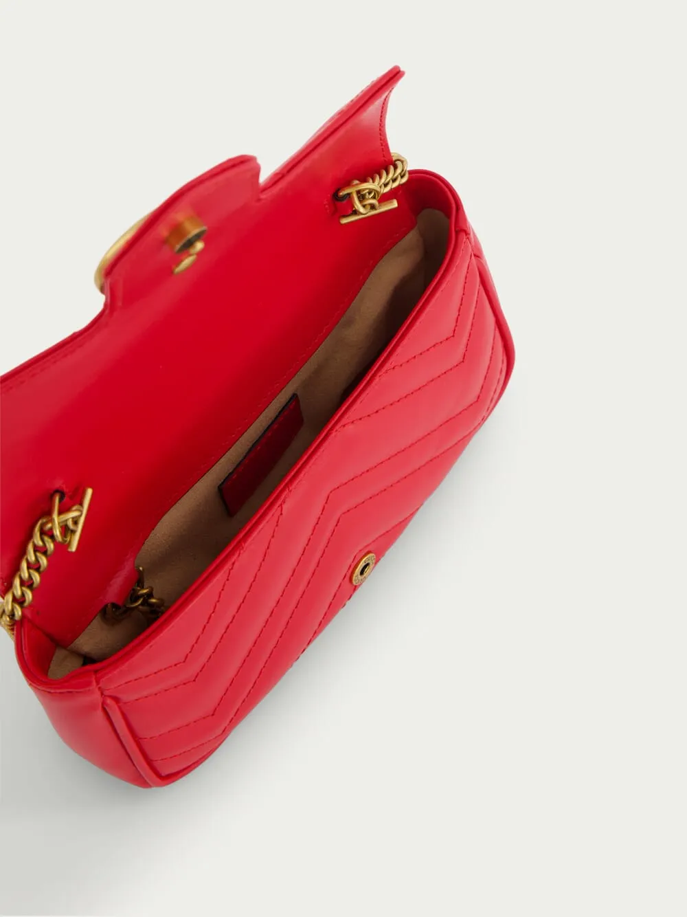 GG Marmont Matelassé Super Mini Bag