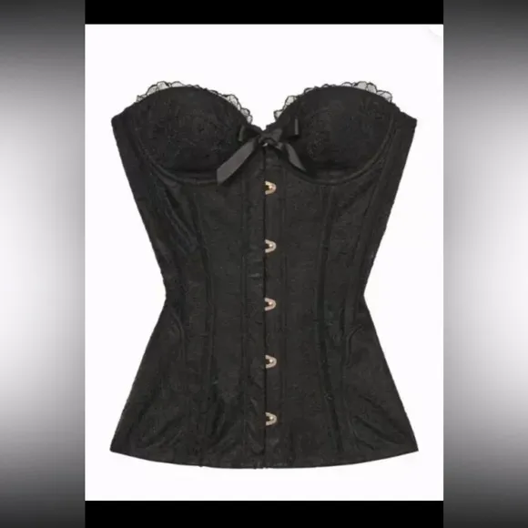 Gothic Retro Lace Structured Underwire Corset Like New by Savage x Fenty