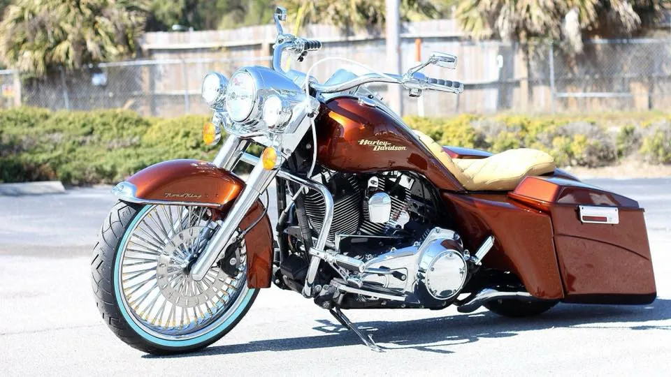 Harley Softail Bagger Conversion Kit SKU: BLKFRI5