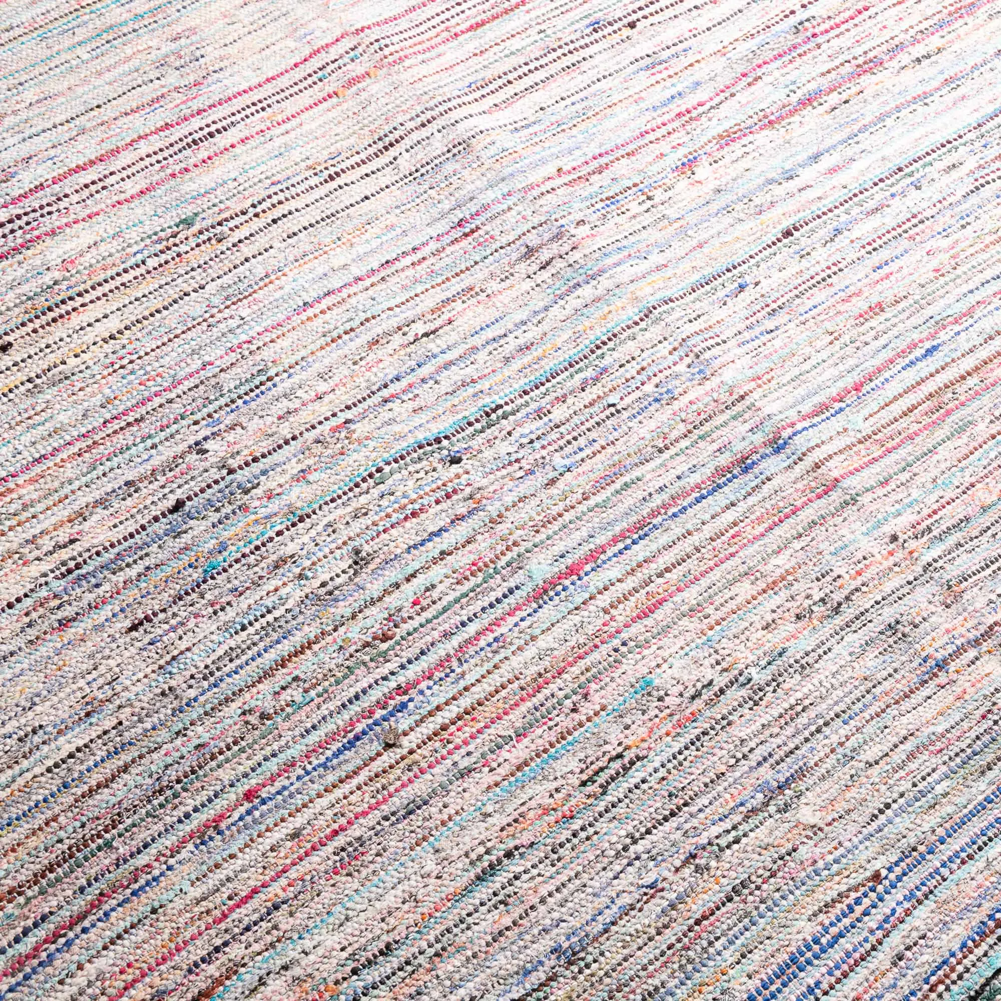Hasnaa - vintage boucherouite rug