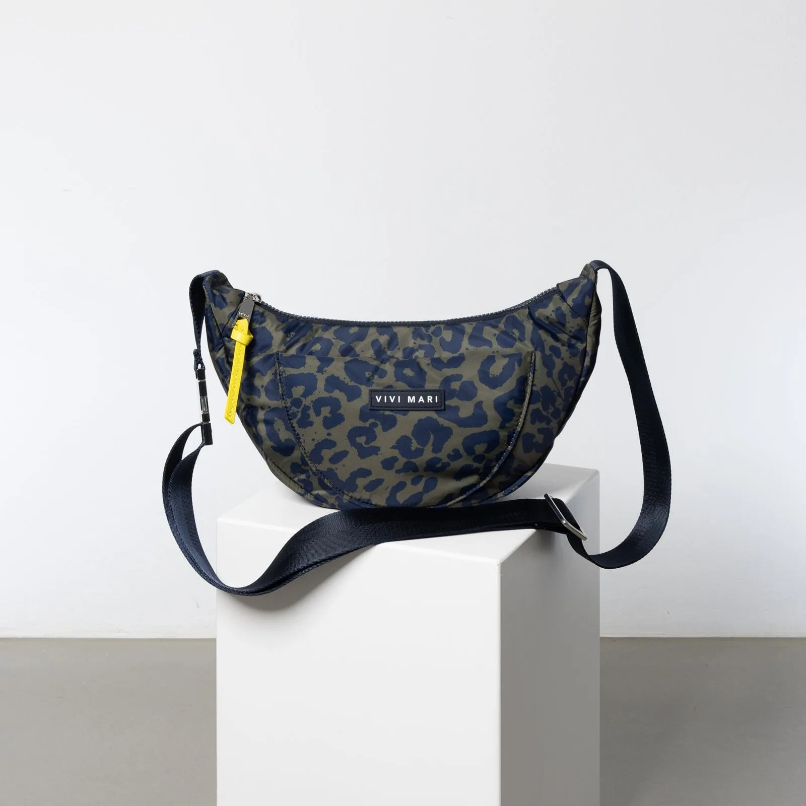 Hip Bag "Padded Medium"