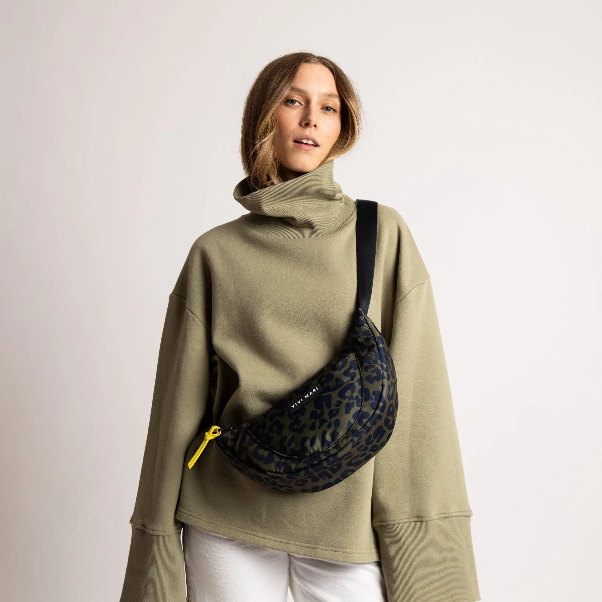 Hip Bag "Padded Medium"