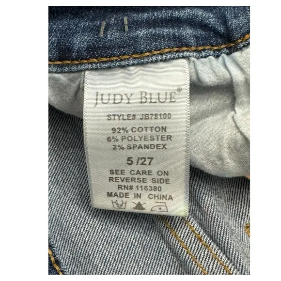 Judy Blue Capri Fit Distressed Blue Denim Jean Stretch JB78100 Women’s Size 27
