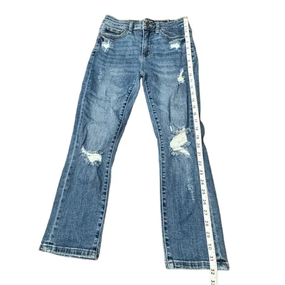 Judy Blue Capri Fit Distressed Blue Denim Jean Stretch JB78100 Women’s Size 27