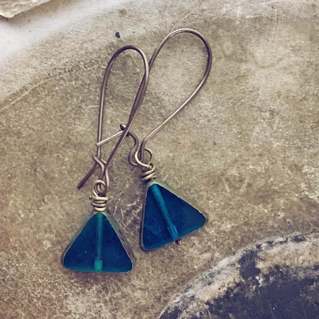 keystone // triangle dainty dangle czech glass earrings