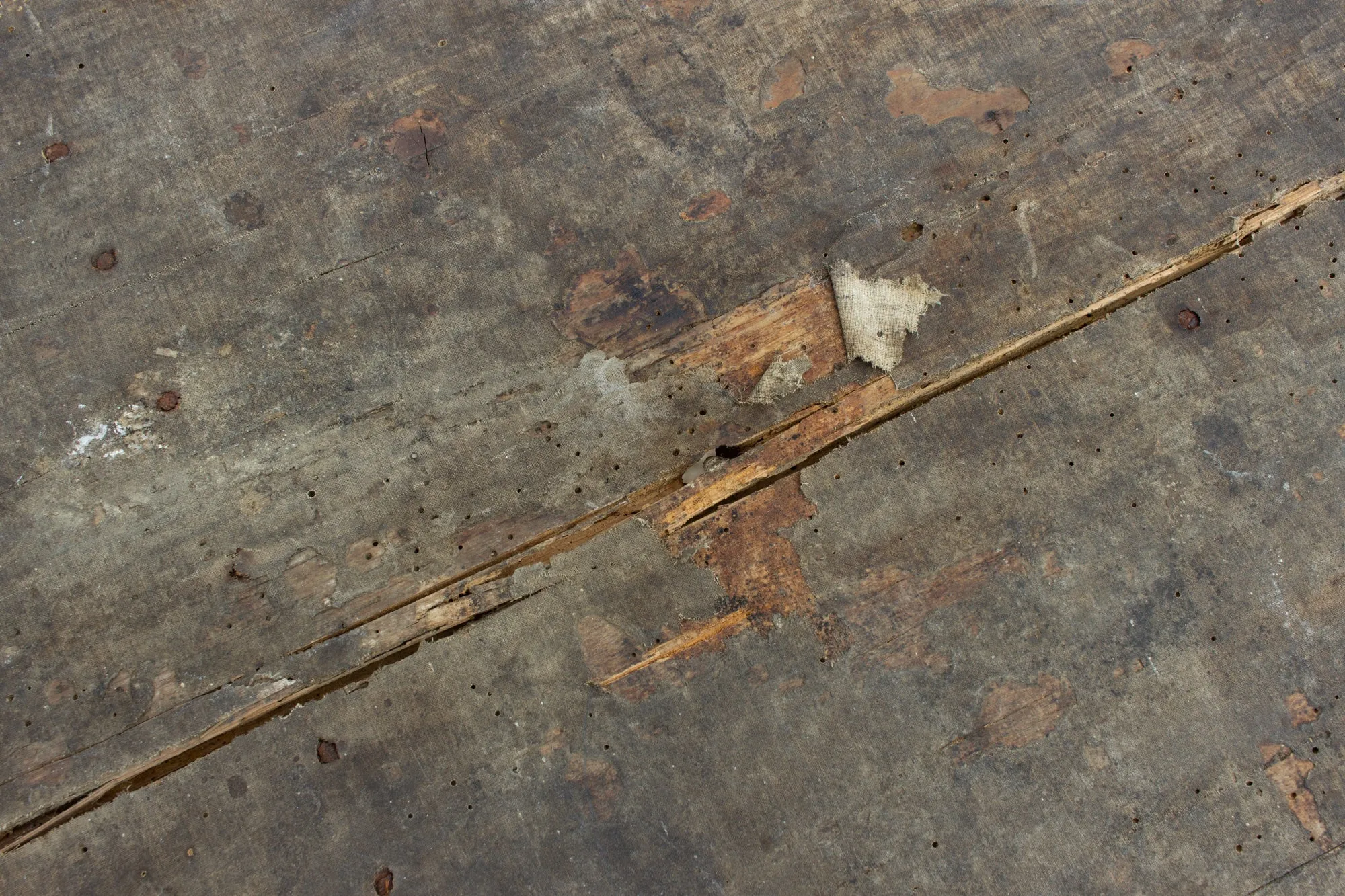 Large Antique French Distressed Oak Tilt-Top Vendage Table