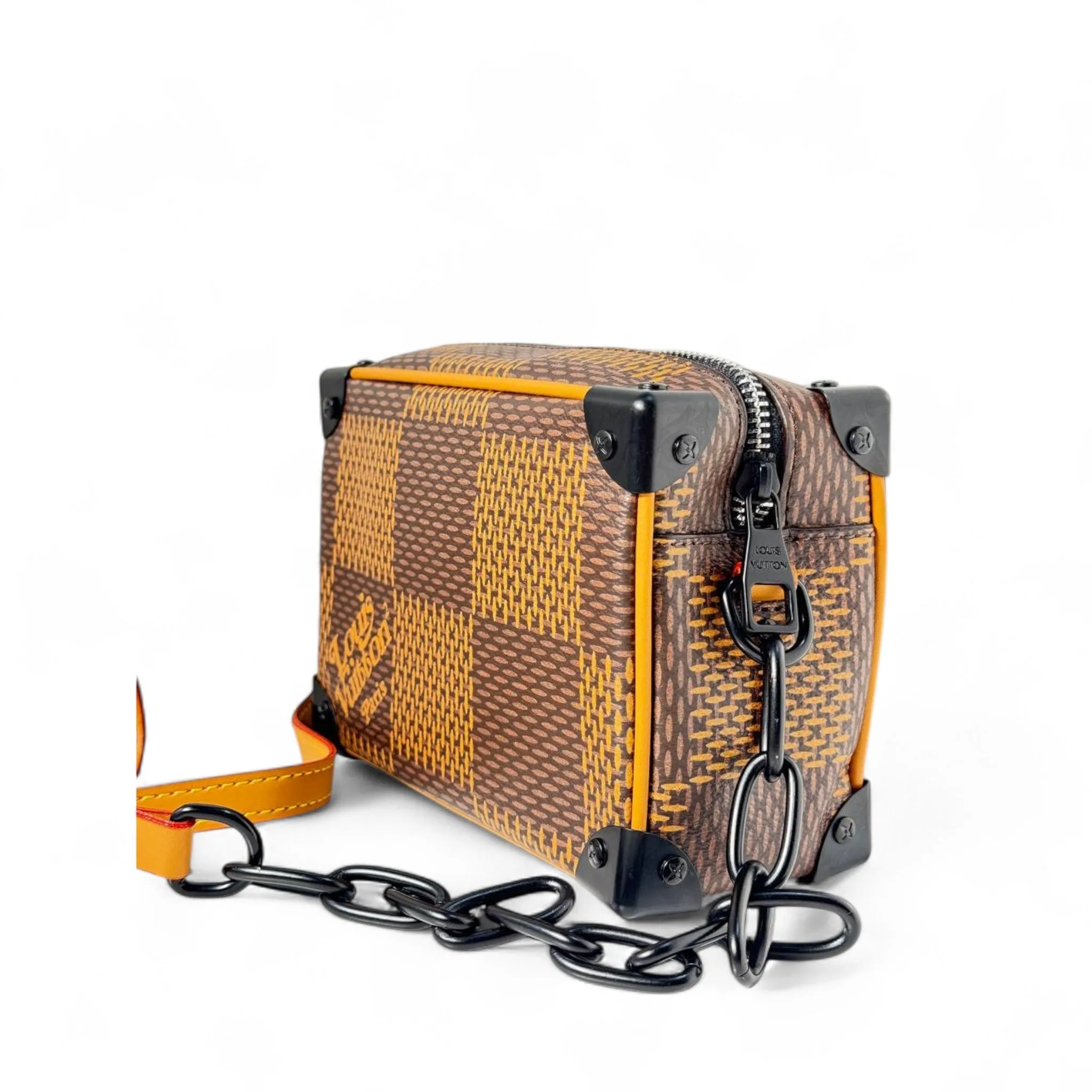 Louis Vuitton Damier Pattern Crossbody Bag 🧡👜