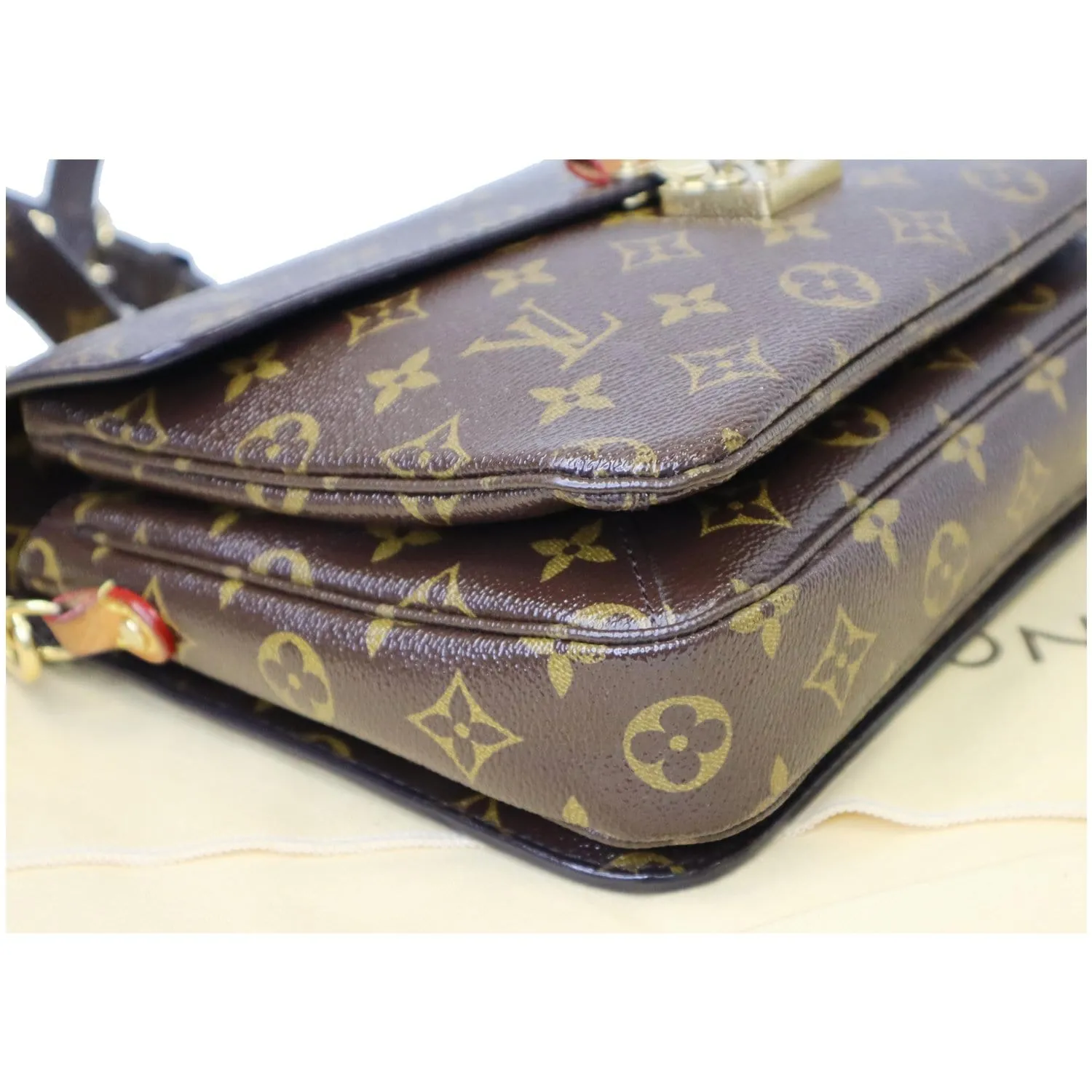 LOUIS VUITTON Metis Pochette Monogram Canvas Crossbody Bag Brown