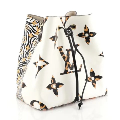 Louis Vuitton | NeoNoe Monogram Giant Jungle | M44679