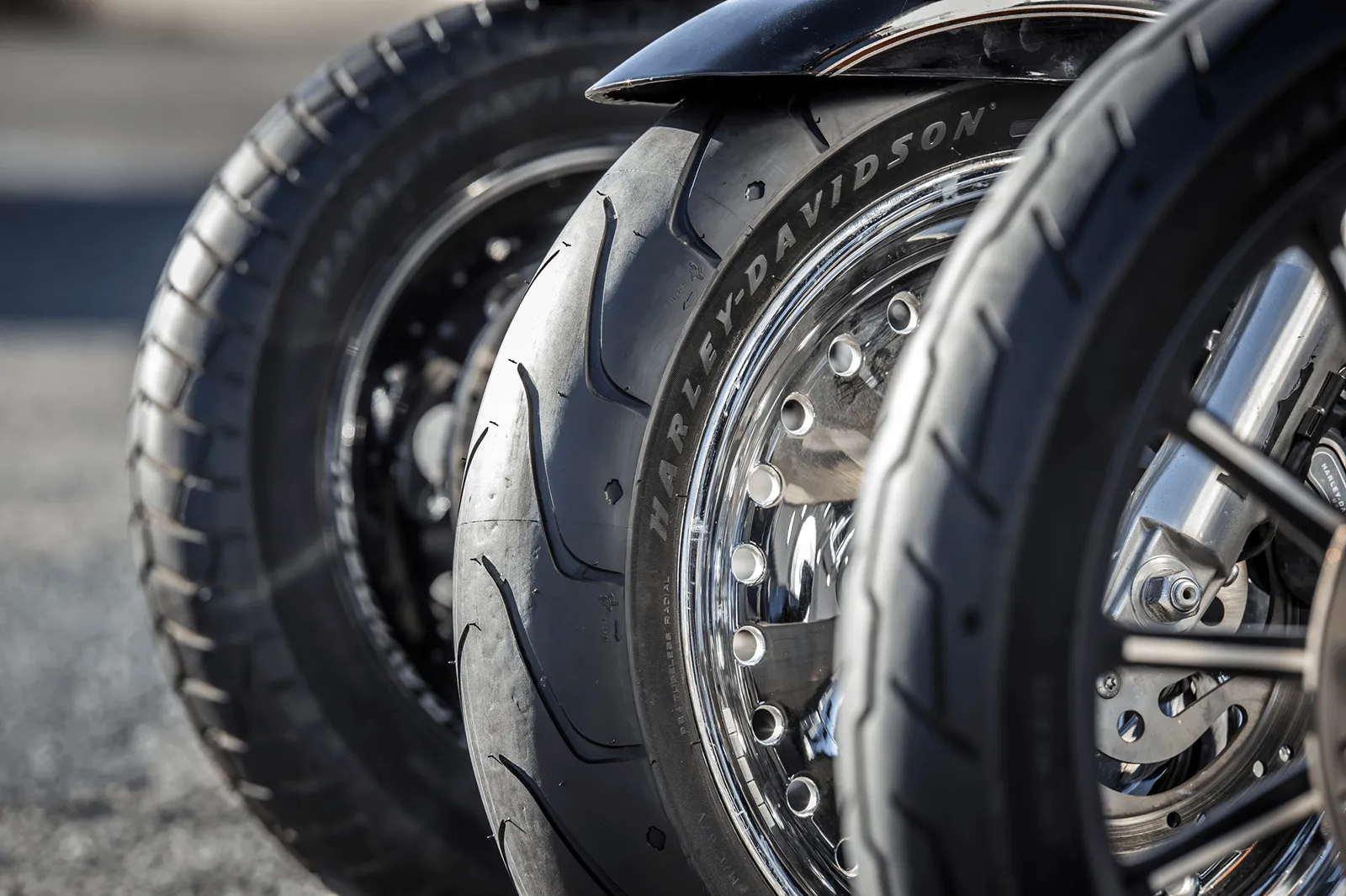 Michelin 16597 Michelin Scorcher 31 160/70B17 Rear Tire 73V