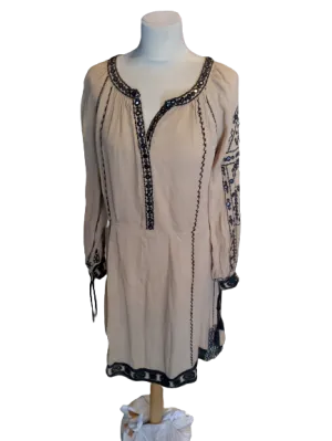 Mid-length dress