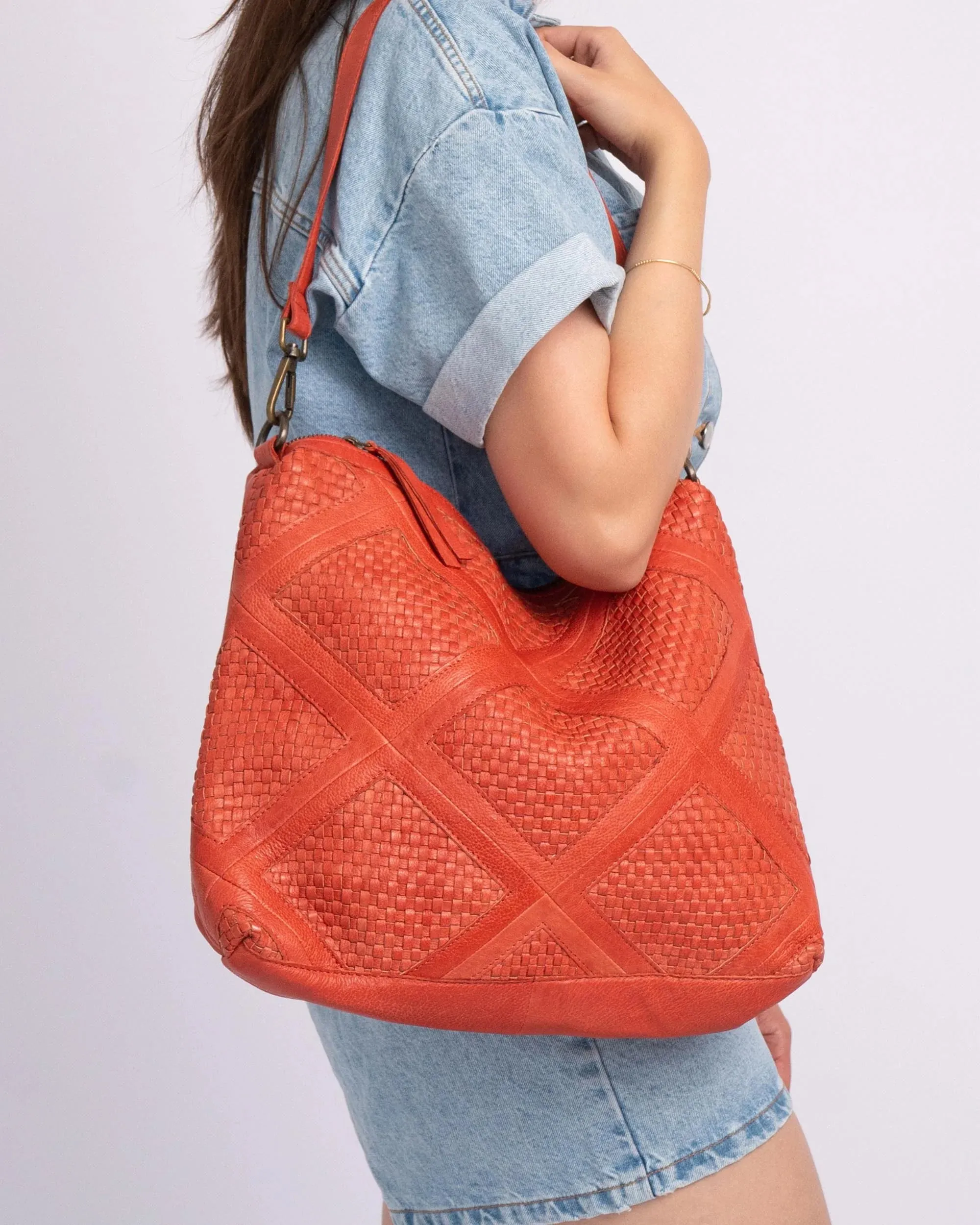 Middel | Bohemian Leather Crossbody Bag