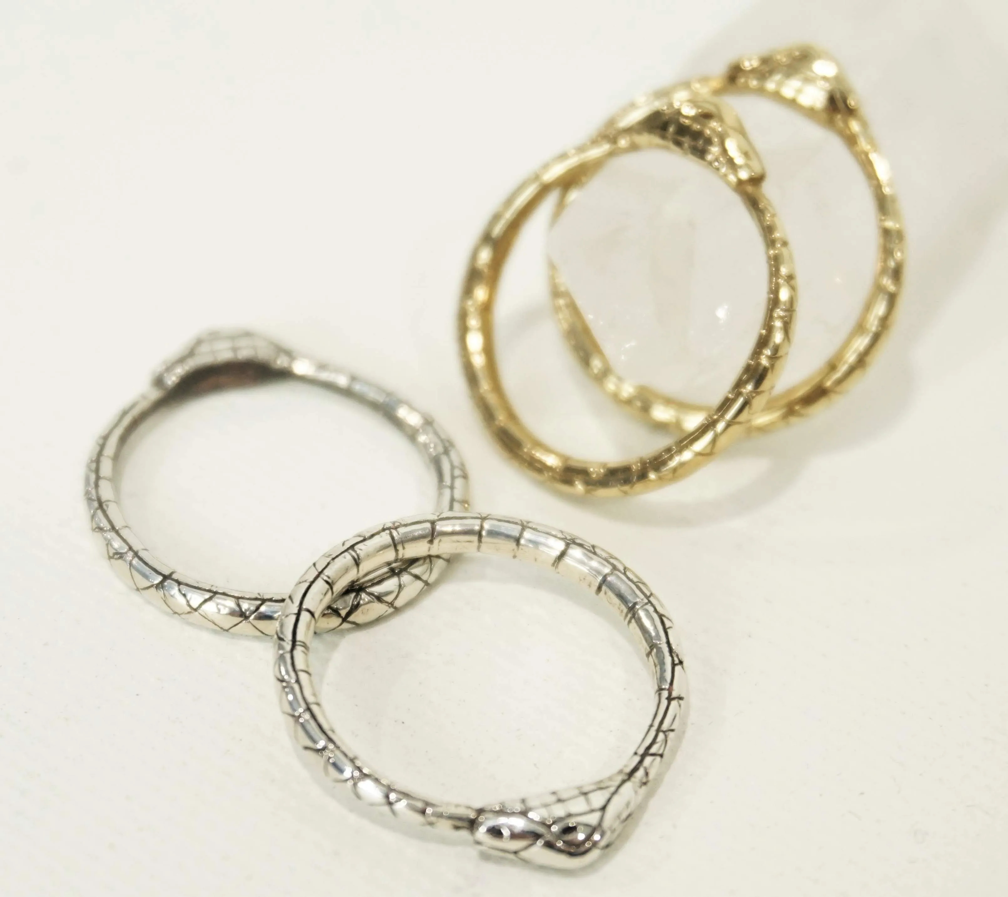 Minimalist Ouroboros Ring