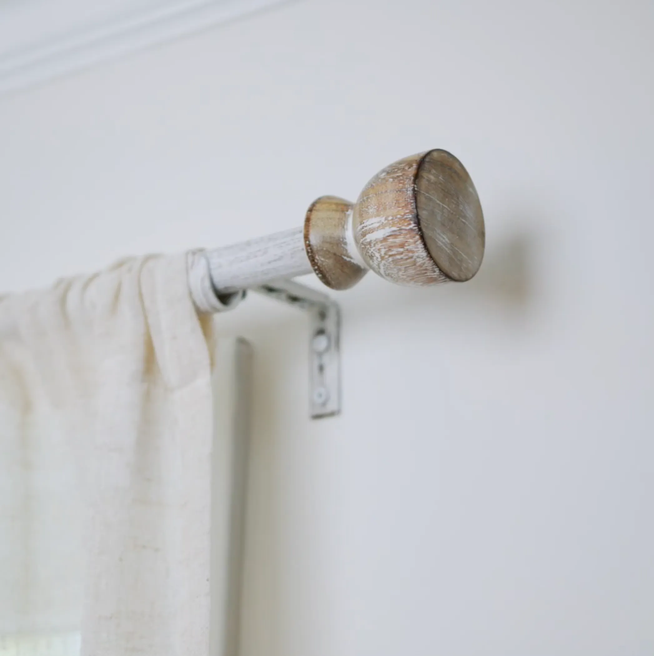 Modern Urn Distressed White Farmhouse Curtain Rod 36" - 72" , 72"-144" (Single Curtain Rod Complete Set With Brackets)