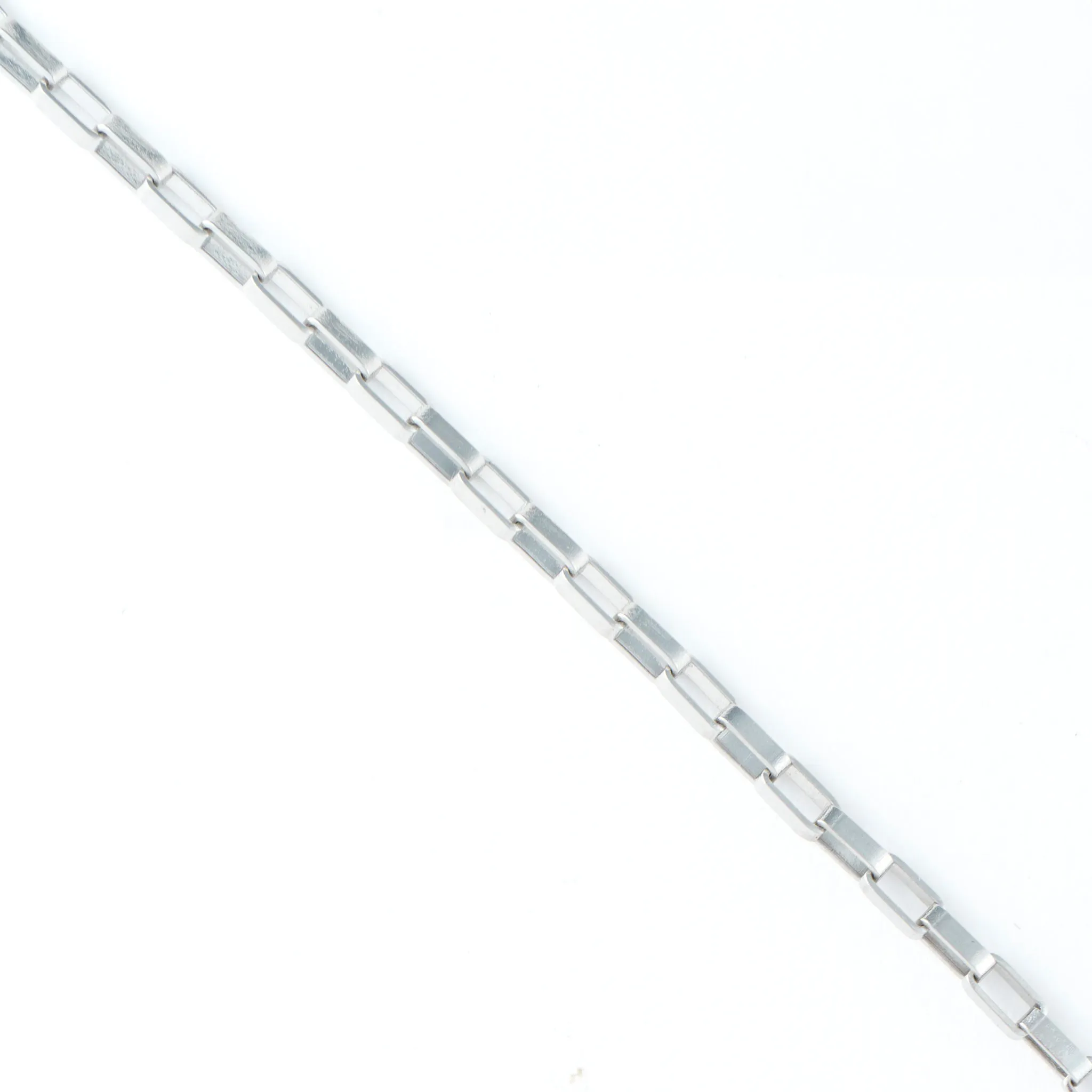 Narelle Waterproof Box Chain Necklace