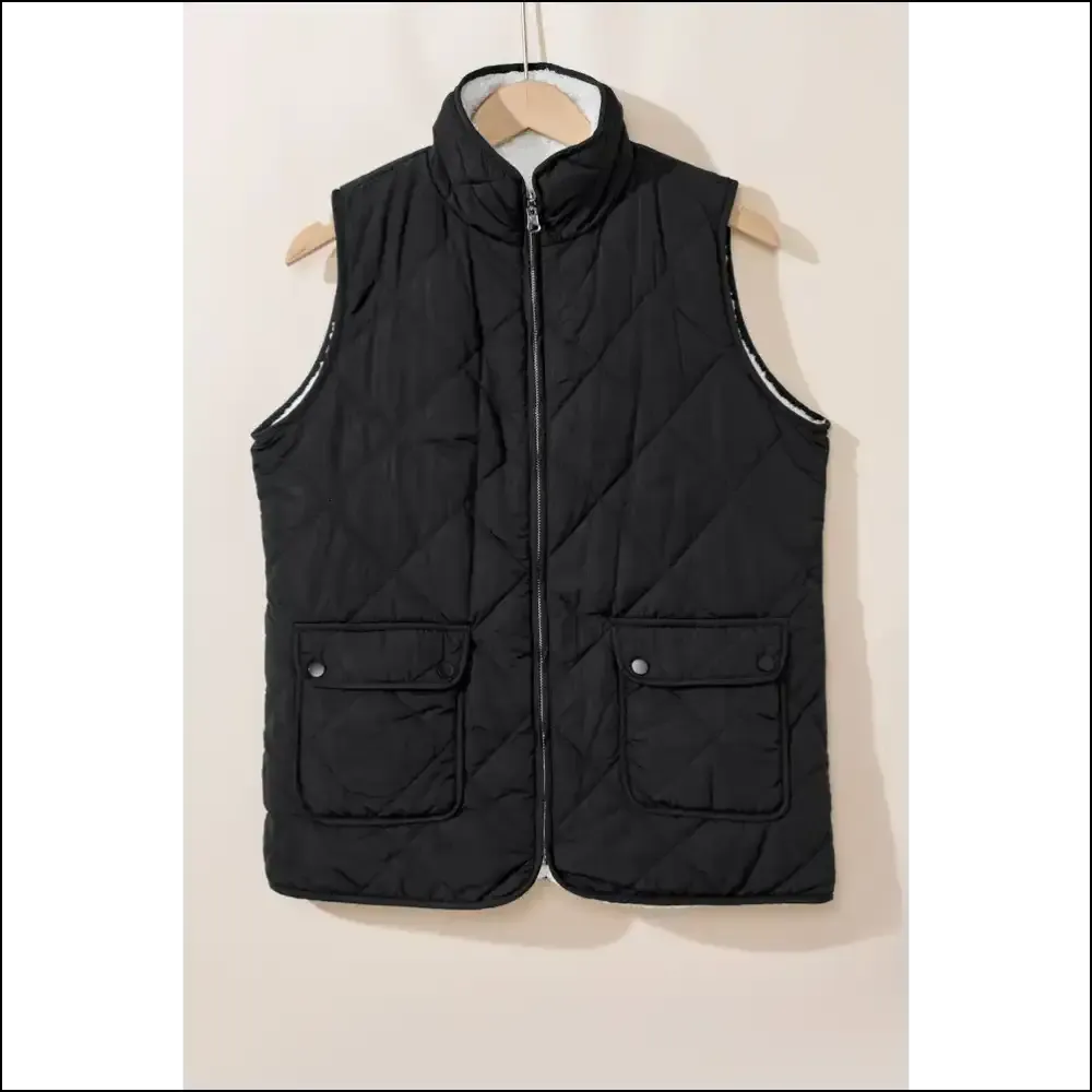 Needful Things: Cozy Black Quilted Fleece Vest - so Cozy  🖤