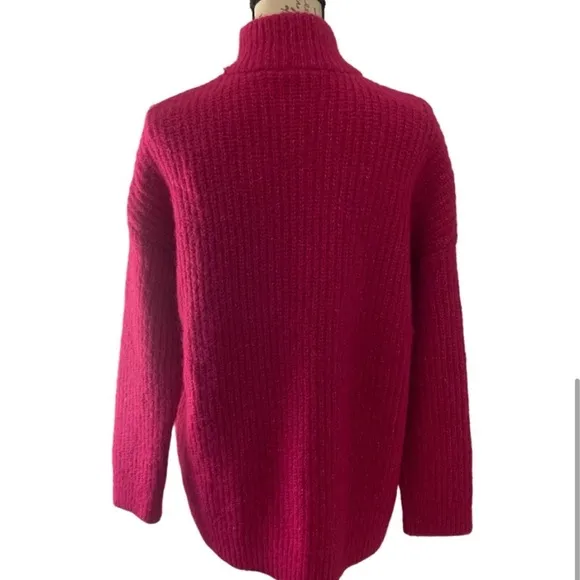 NWT $108 Express Oversized Wool Blend Embellished Snap Tunic Sweater Fuchsia XS