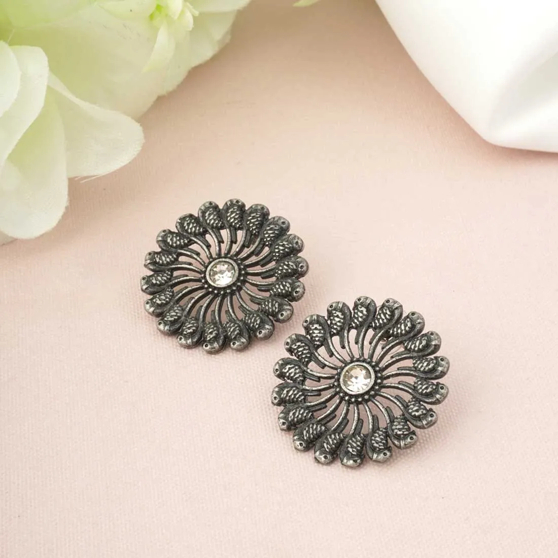 Oxidized Bird Studs